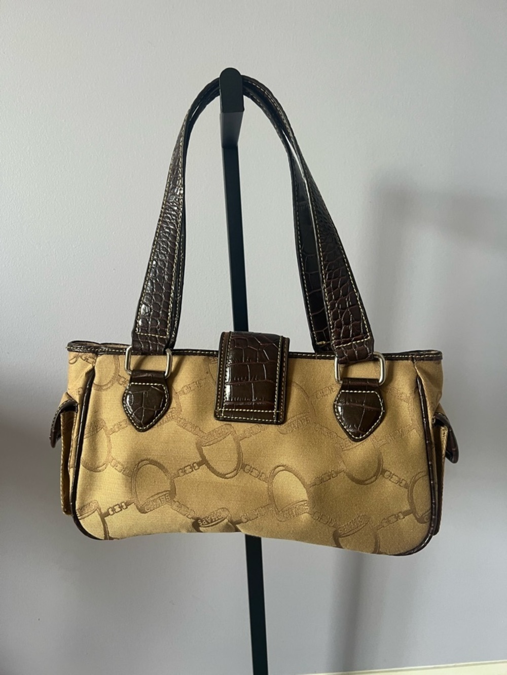 Chaps Shoulder Bag - Picture 5 of 7